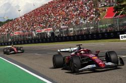 英雄联盟总决赛2025-梅赛德斯完胜迈凯伦，维斯塔潘点燃赛场的简单介绍