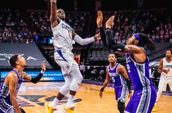 英雄联盟总决赛赛程-国王击败奇才，霍姆斯全场最高分