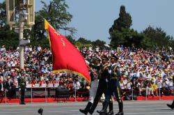 -双子星闪耀，贝林厄姆爆发照亮皇马，巴萨生死战逆风翻盘