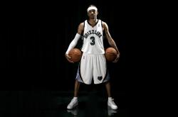 -钢铁防线对桑巴，冰冷策略熔热情，当马竞打穿巴西，F1新赛季被布雷默接管