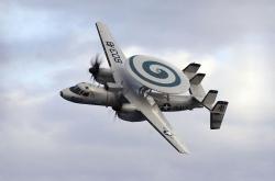 LOL决赛-足球之夜的两种征服，高卢雄鸡锁定胜局，黑豹门神掌控圣西罗