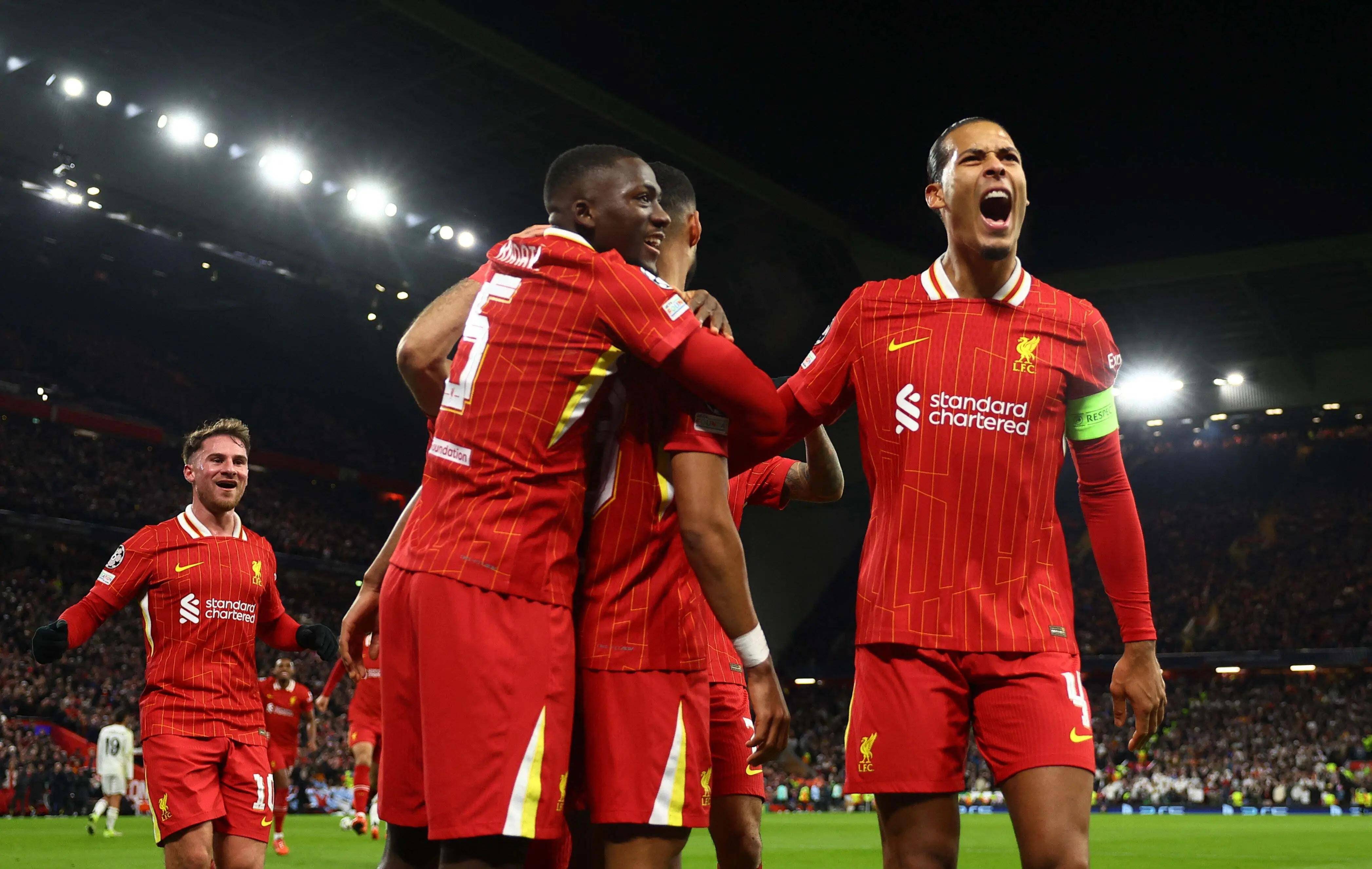 阿贾克斯喜迎胜利,成功杀入决赛! 阿贾克斯喜迎胜利,成功杀入决赛!