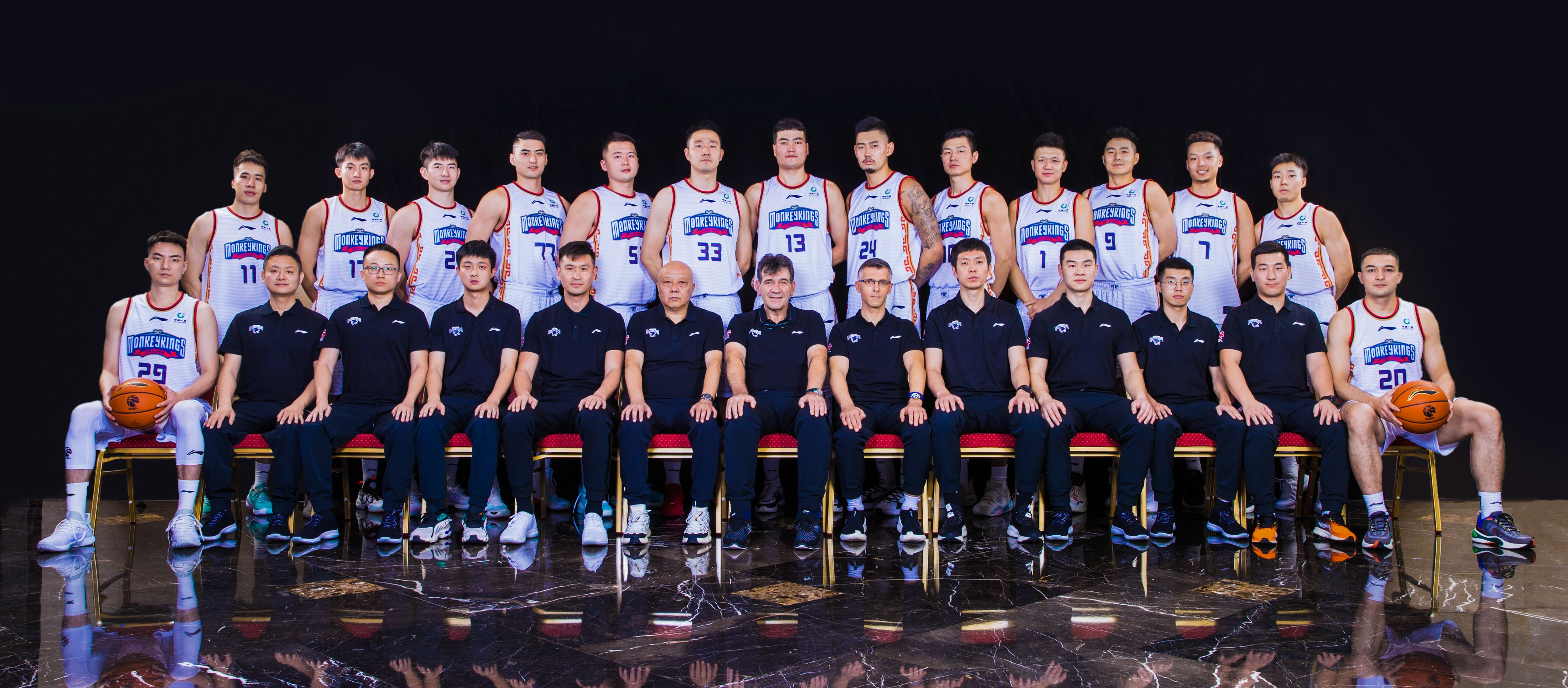 浙江猛金队对阵江苏同曦队进行对决