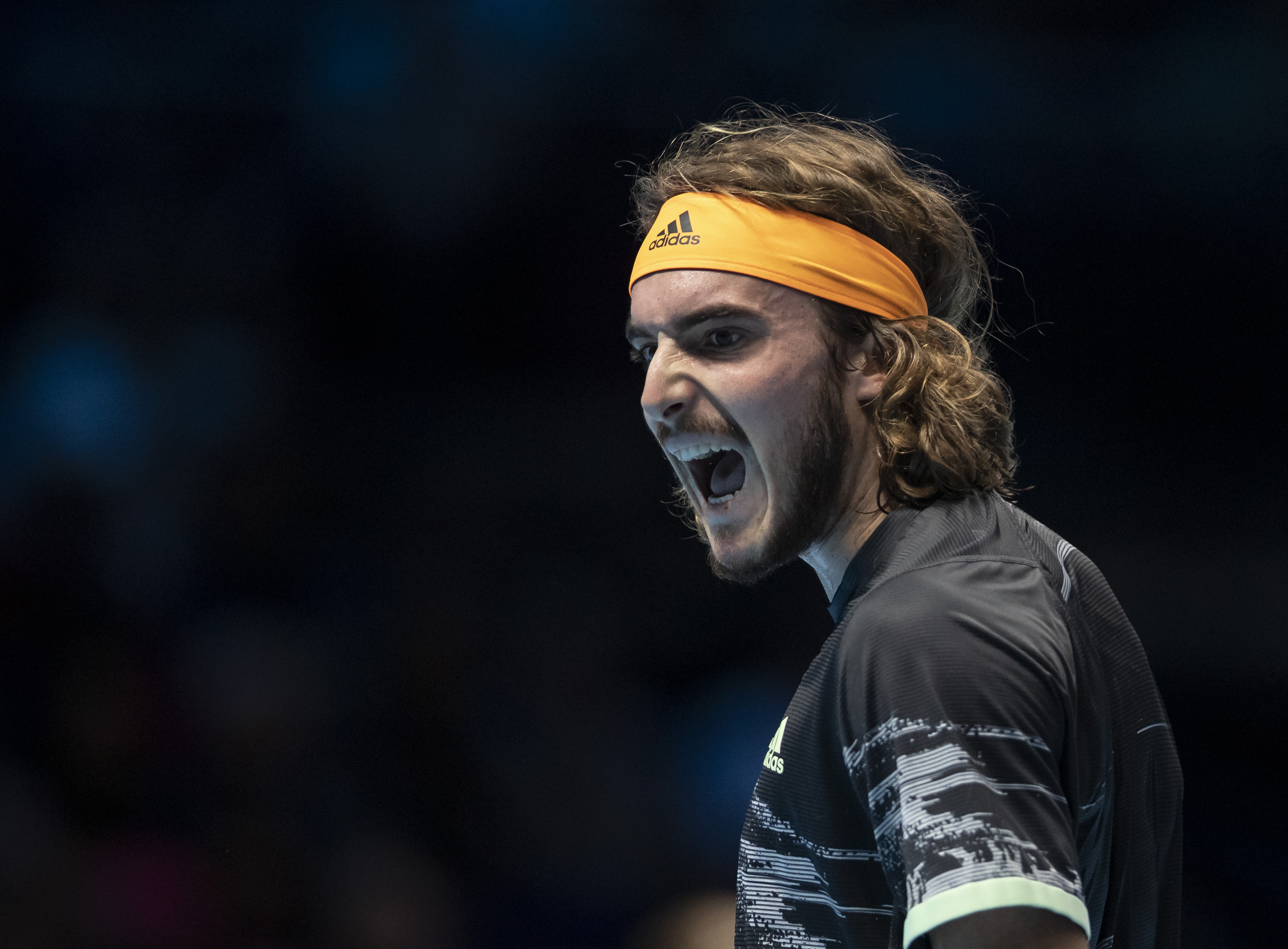 关于戴维斯杯险胜澳网,西西帕斯高光表现的信息 关于戴维斯杯险胜澳网,西西帕斯高光表现的信息