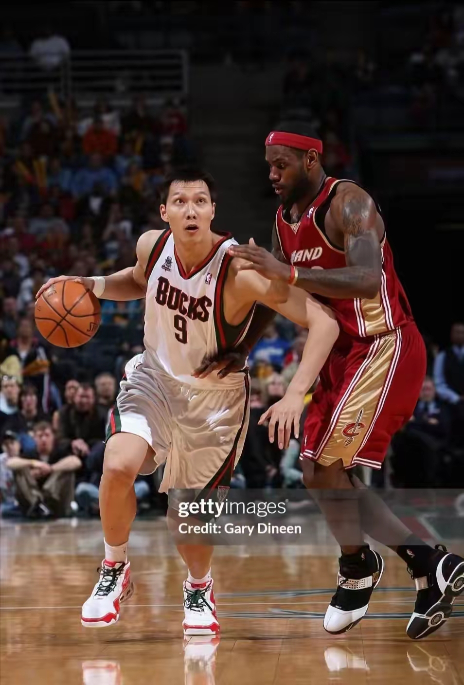 辽宁队轻取湖人,易建联关键制胜 辽宁队轻取湖人,易建联关键制胜