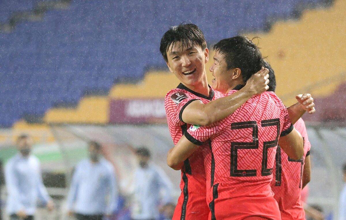 韩国队碾压波兰队,张继科统治全场 韩国队碾压波兰队,张继科统治全场