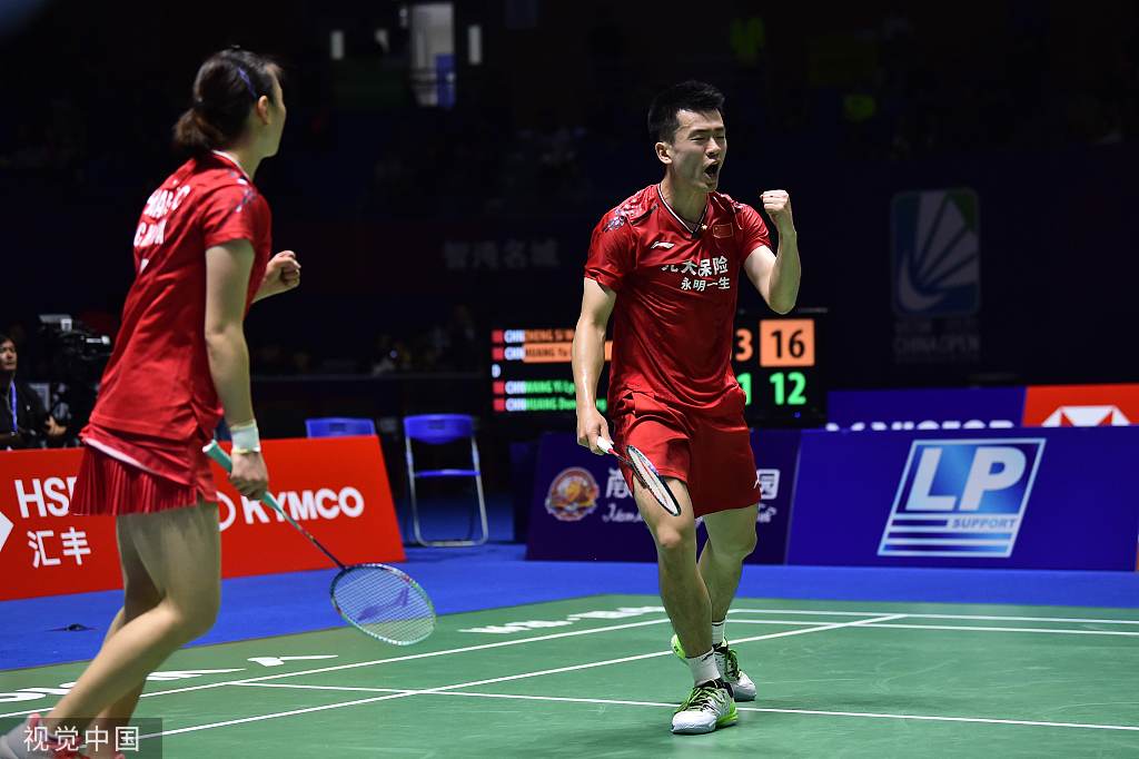 印尼队逆转丹麦队，黄鸭组合统治全场