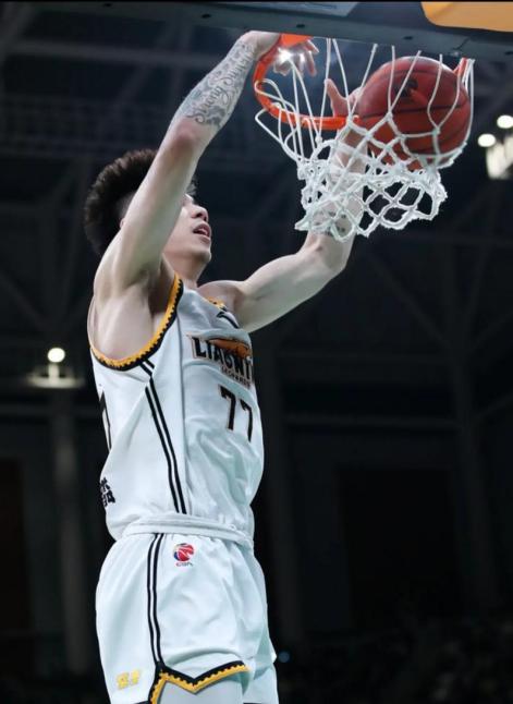 四川队轻取快船，张镇麟状态火热