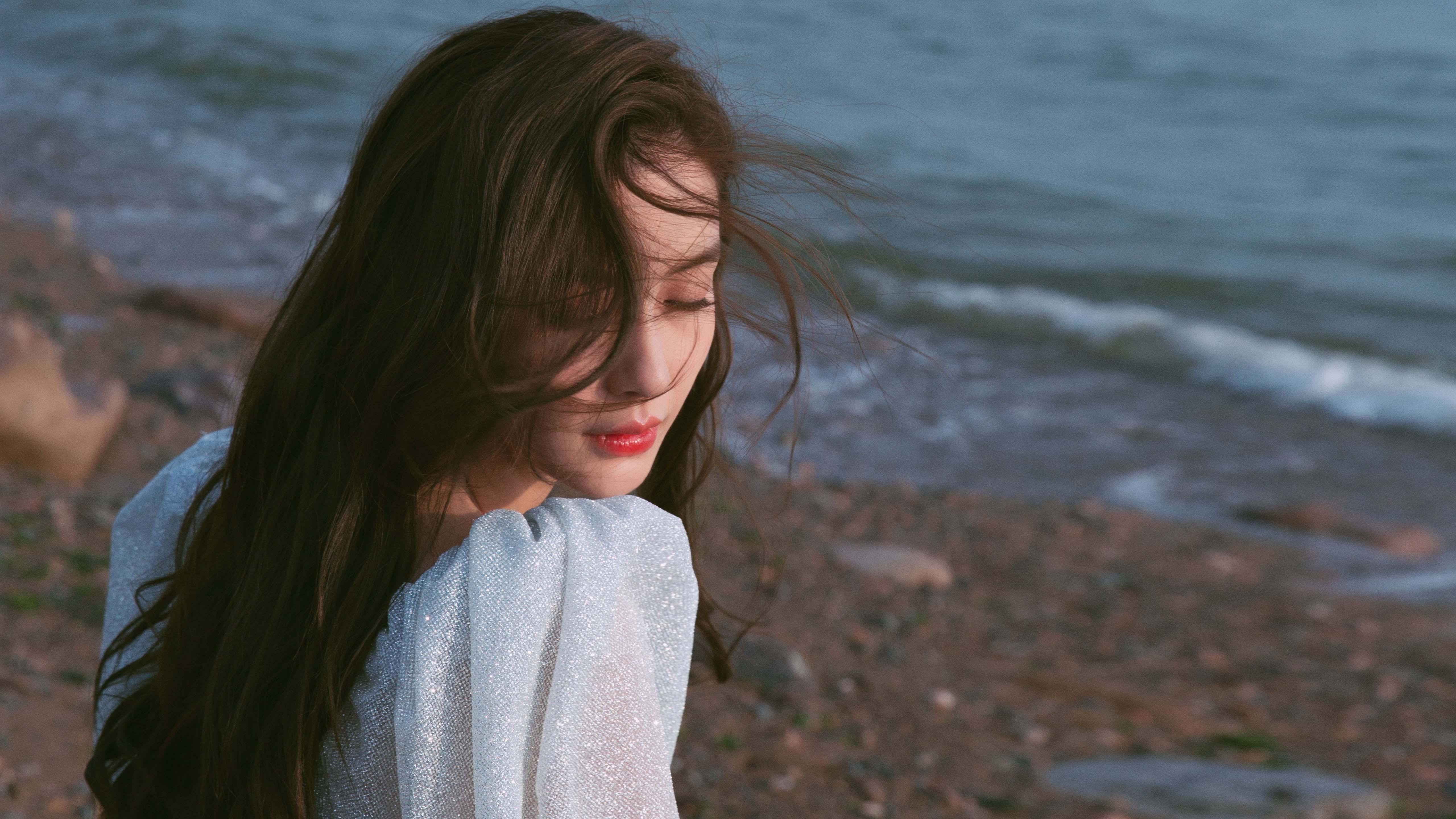 当F1引擎轰鸣时,库里用三分统治全场