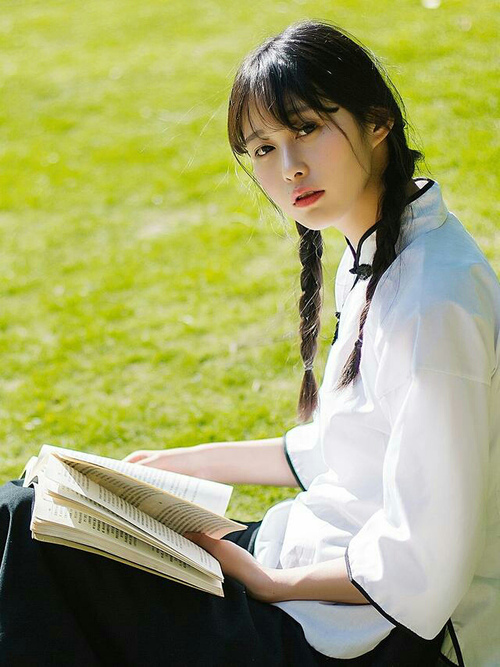 英超街头激战 vs 皇马精密手术，现代足球的两种终极答案