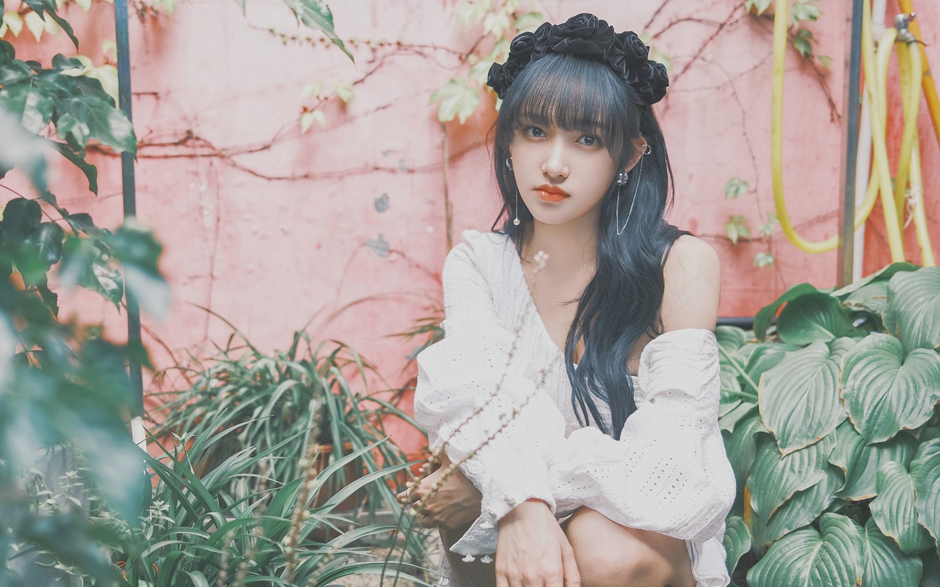 竞技场的双重变奏，当美国粉碎冰岛神话，萨内在德甲之夜加冕为王