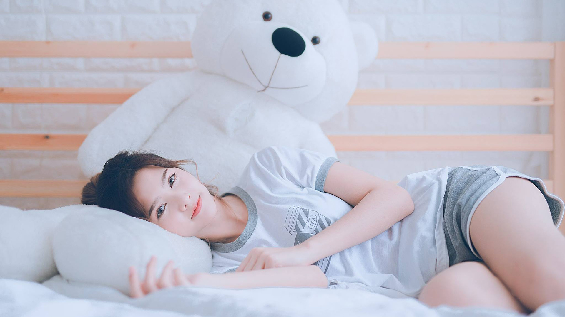 冷焰与玫瑰，阿尔瓦雷斯点燃安哥拉的亚平宁征途