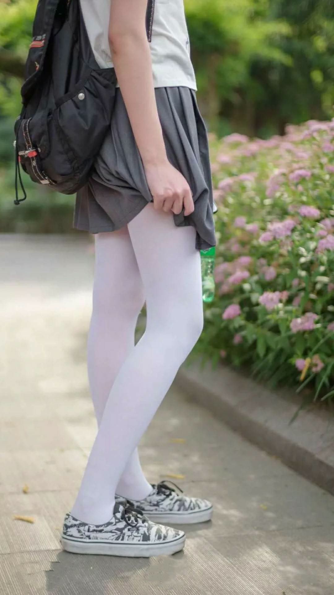 当中亚铁骑踏破三狮，2026世界杯G组格列兹曼独舞，乌兹别克斯坦缔造惊天冷门